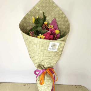 Christmassy Harakeke Wrap bouquet - Brights